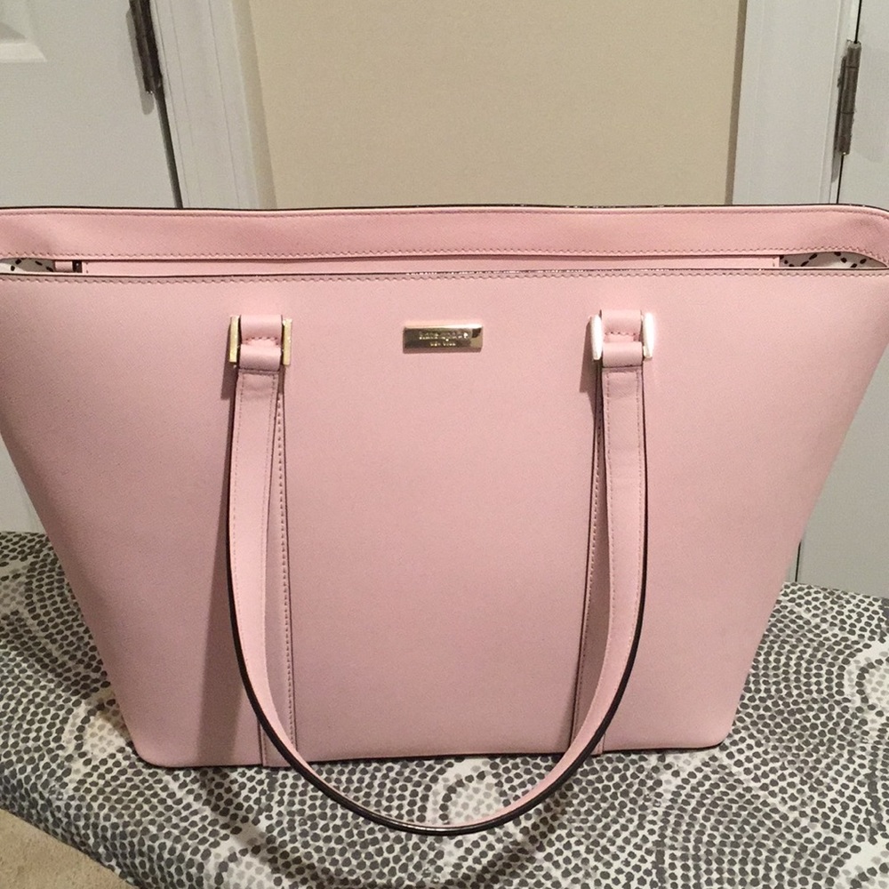 🎀 Pretty in Pink Kate Spade Purse 👛